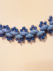 CHN09 - Blue bead choker