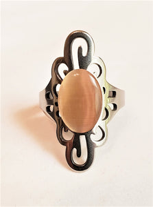 Stainless steel ring with cat's eye -RNG008