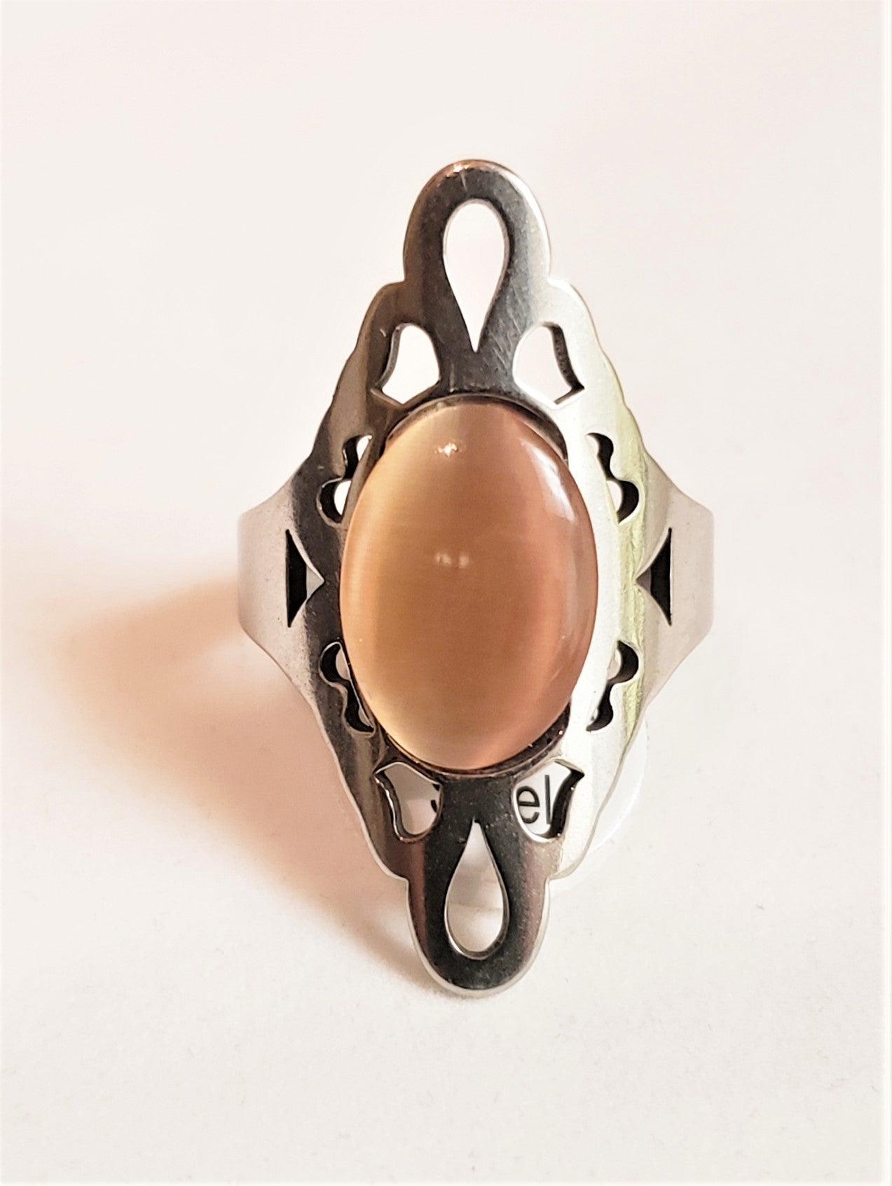 Stainless steel ring with cat's eye -RNG009