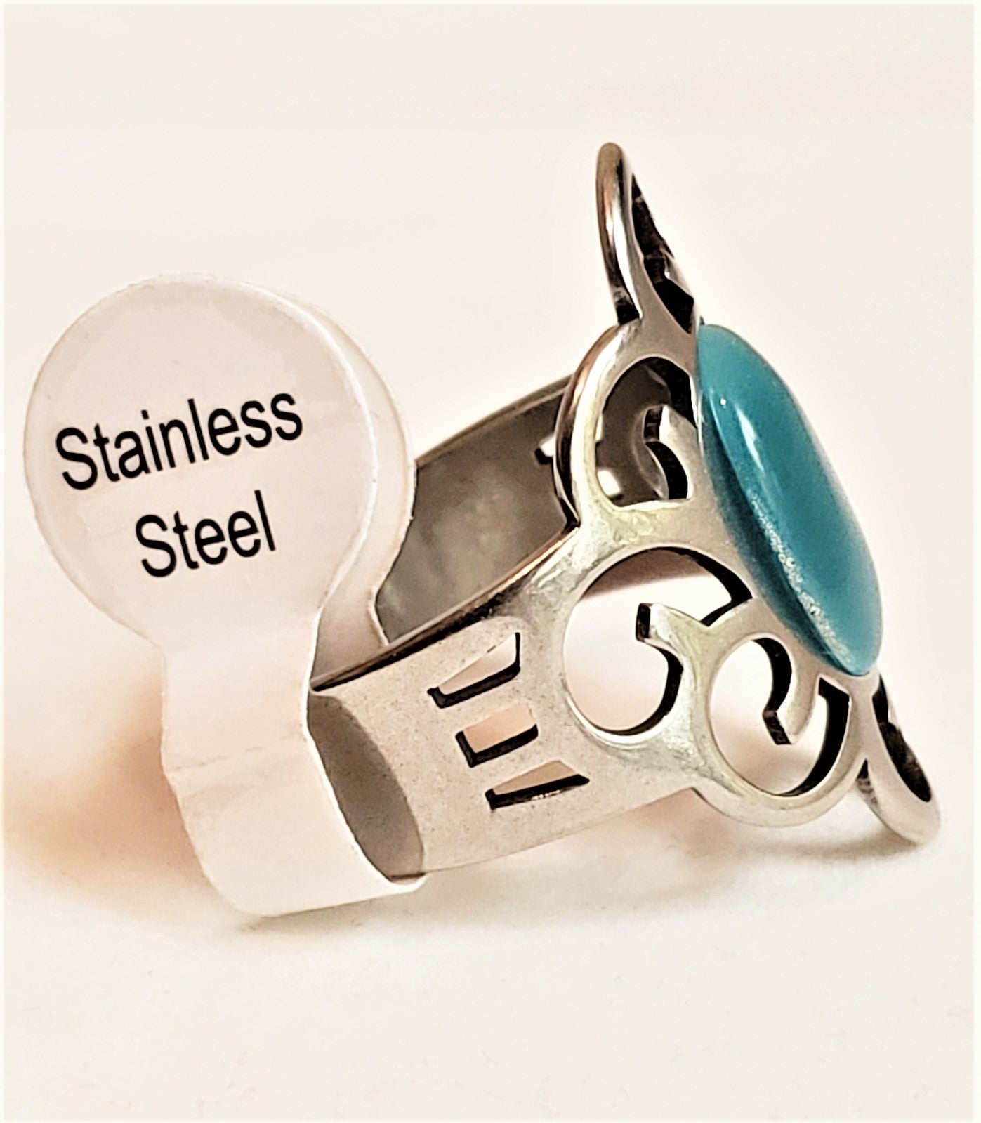 Stainless steel ring with cat's eye -RNG012