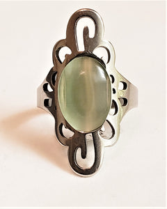 Stainless steel ring with cat's eye -RNG016